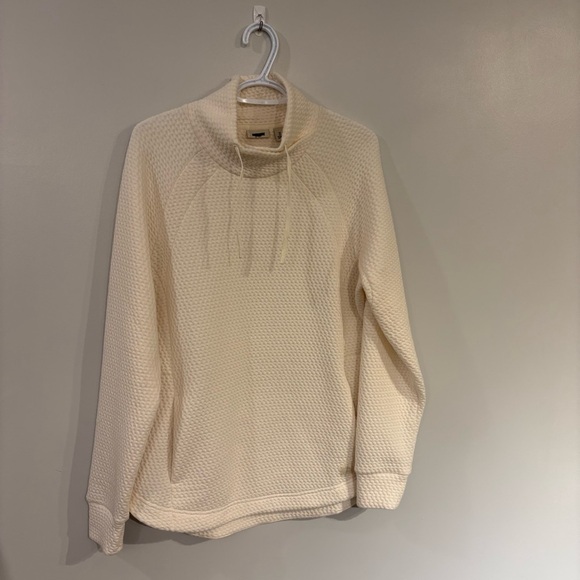 L.L. Bean Women's Ridgeknit Crossneck Pullover - Picture 4 of 16